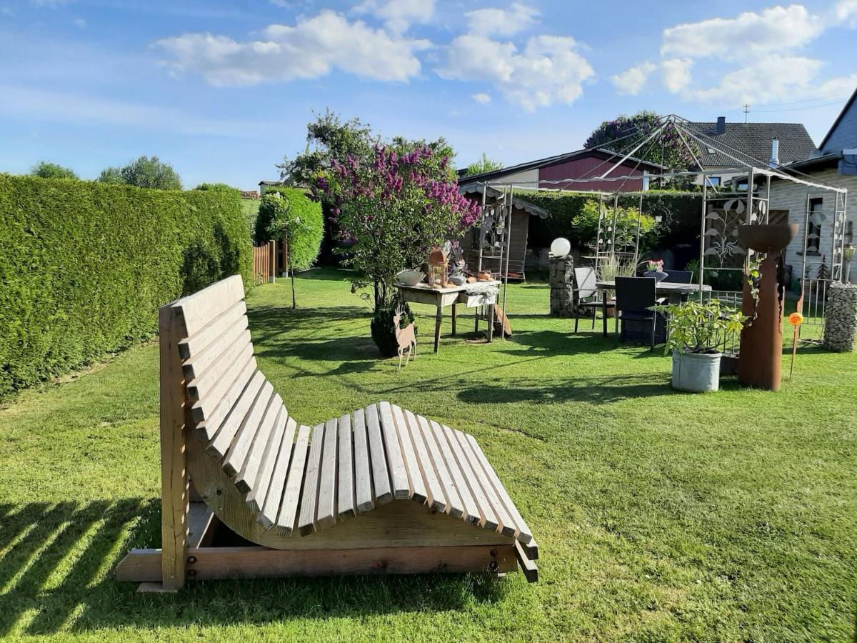 Pension-Jakobs Nachtsheim ภายนอก รูปภาพ